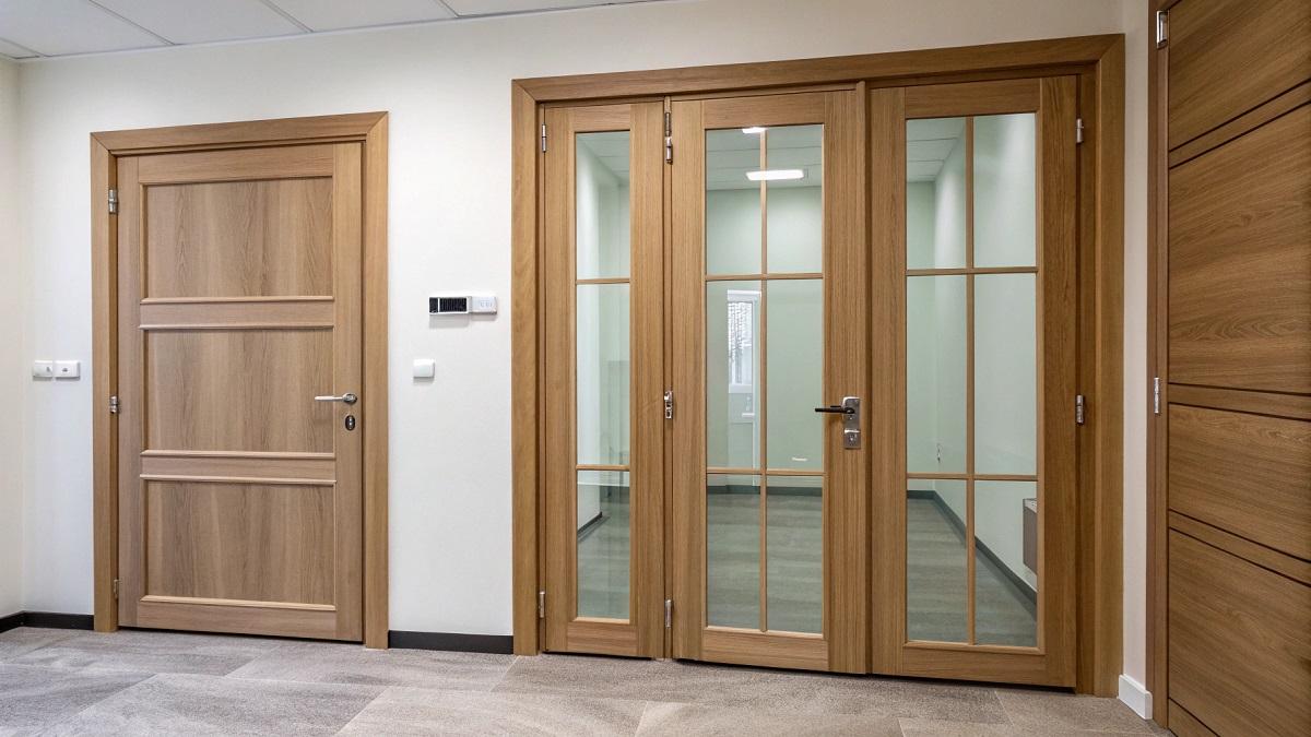 Межкомнатные двери со стеклом - фото 3