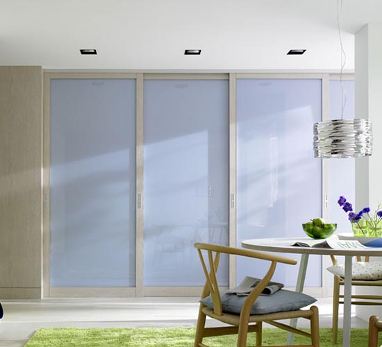 Заказать раздвижные двери-купе для гардеробной в СПб